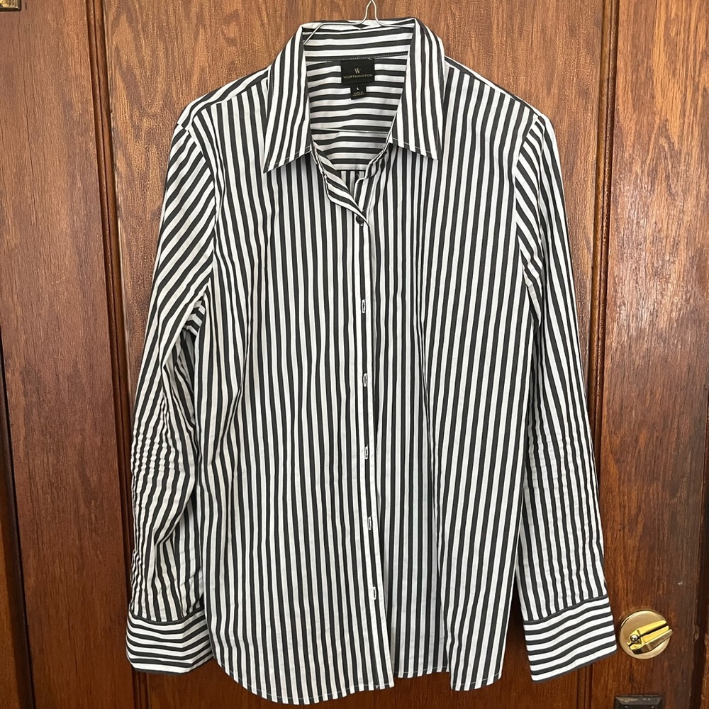 Women’s Blouse
